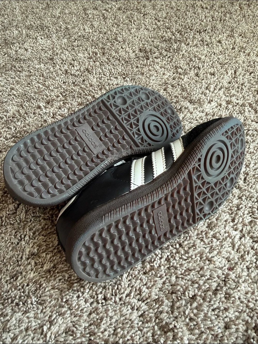 Adidas Sambas